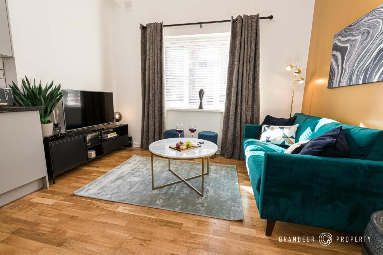 Idyllic 2 Bedroom Centre, Free Parking Appartement Bournemouth